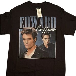 NWT Twilight Short Sleeve Shirt - Size Adult XL
